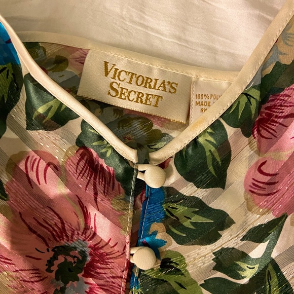 Victoria’s Secret Vintage top - Picture 3 of 5